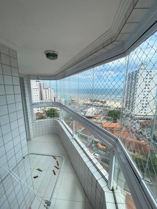 Apartamento 2 Dormitorios E Sacada Gourmet Frente Ao Mar Praia Grande  Kültér fotó